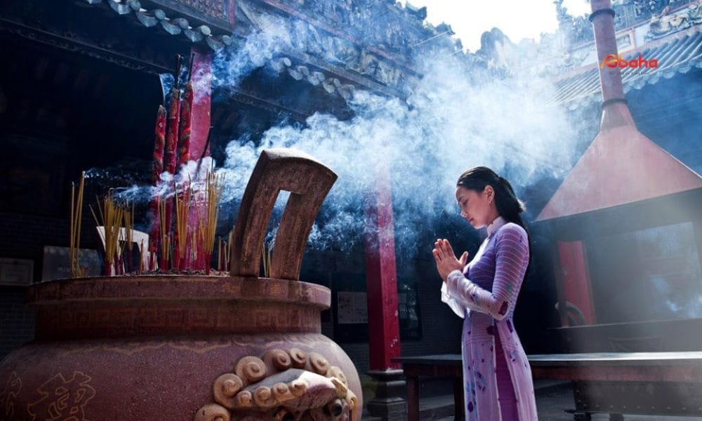 Đối với người kinh doanh buôn bán, lễ chùa đầu năm mang ý nghĩa quan trọng
